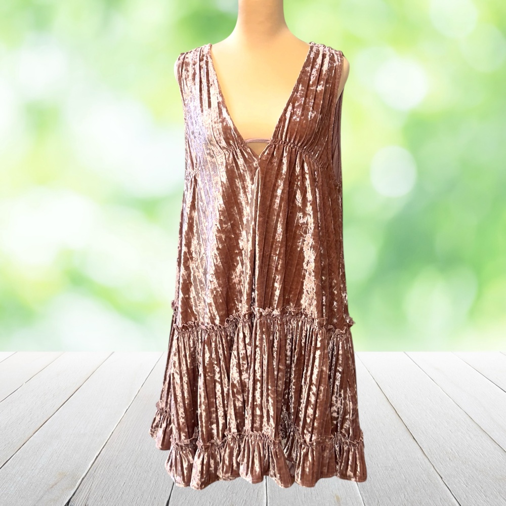 EN SAISON Crushed Velvet Swing Dress Tiered Ruffle Bow Back Plunge Pink Size S